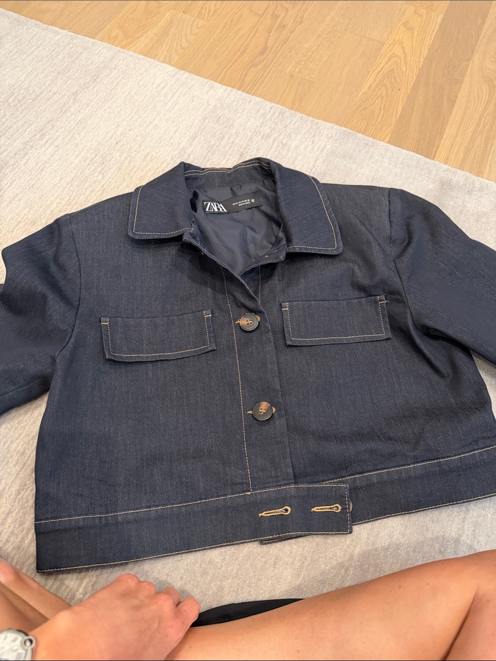 ZARA Dark Navy Cropped Denim Jacket with Contrast Stitching